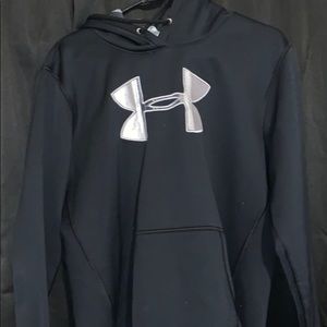 Black Under Armour hoodie